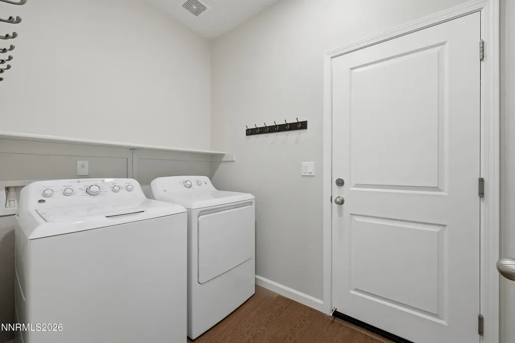 905 Estuary Reno NV 89506