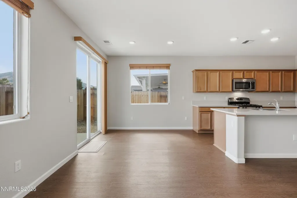 905 Estuary Reno NV 89506