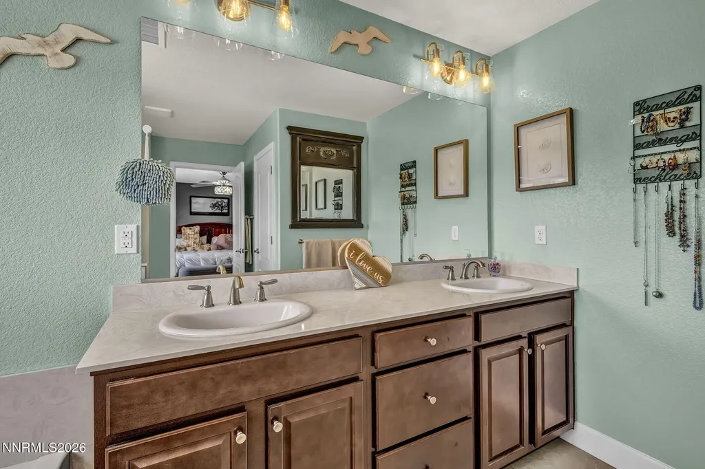 746 Mallard Crest Spanish Springs NV 89441