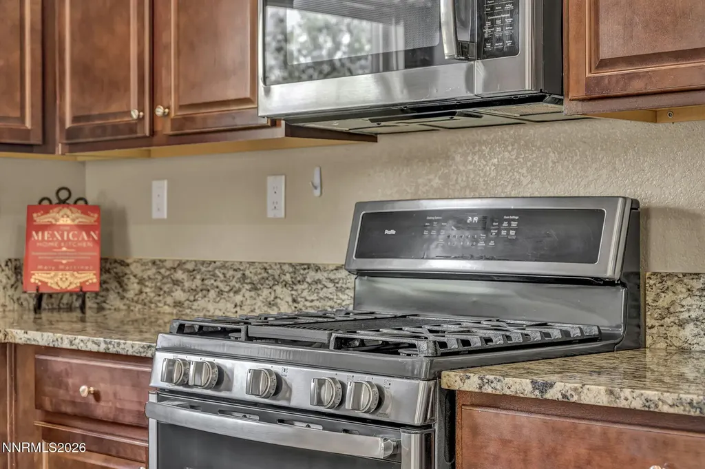 746 Mallard Crest Spanish Springs NV 89441