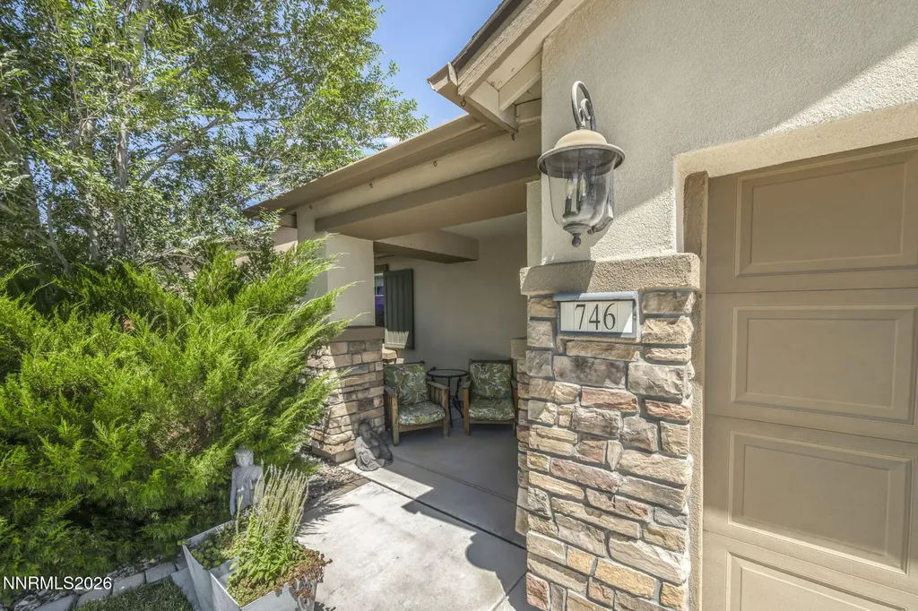 746 Mallard Crest Spanish Springs NV 89441