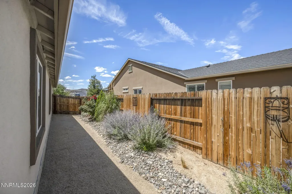 746 Mallard Crest Spanish Springs NV 89441