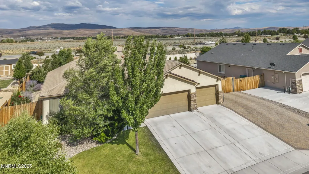 746 Mallard Crest Spanish Springs NV 89441
