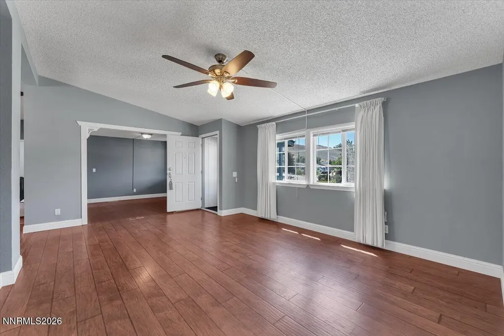 17235 Waxwing Reno NV 89508