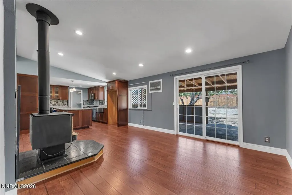 17235 Waxwing Reno NV 89508