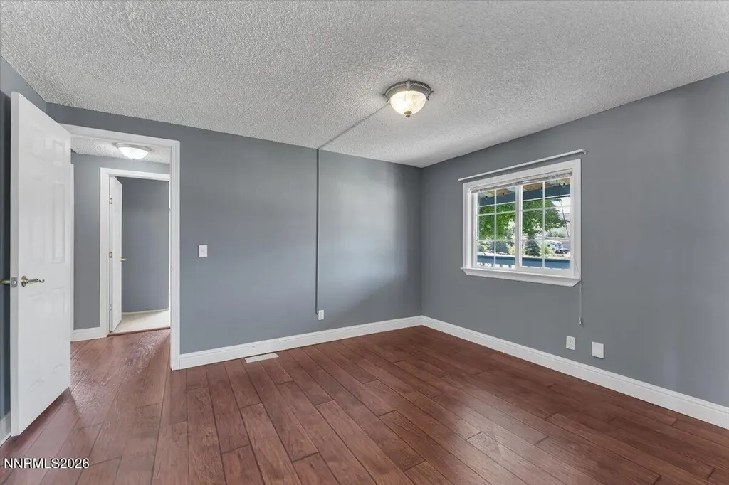 17235 Waxwing Reno NV 89508