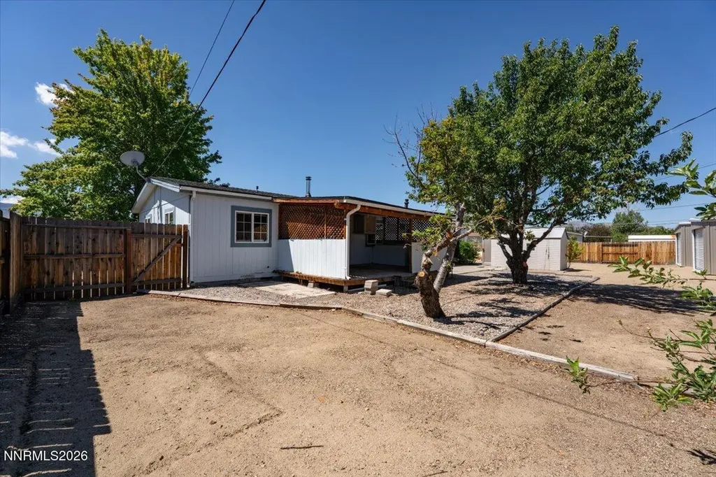 17235 Waxwing Reno NV 89508