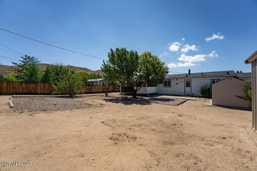 17235 Waxwing Reno NV 89508