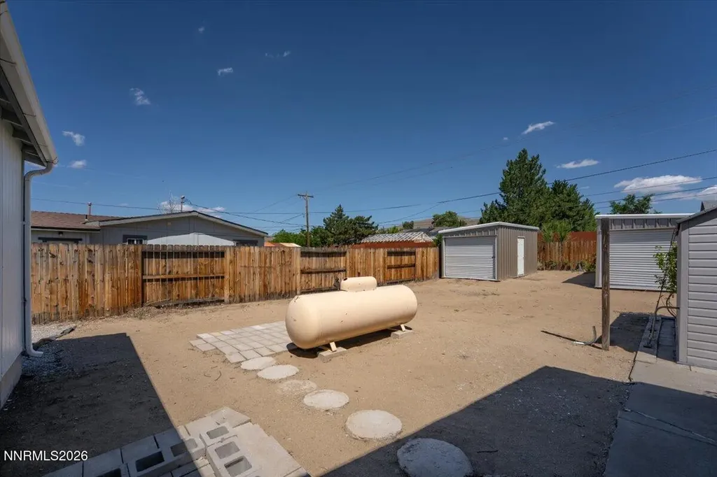 17235 Waxwing Reno NV 89508