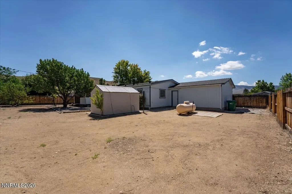 17235 Waxwing Reno NV 89508