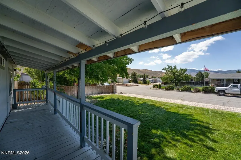 17235 Waxwing Reno NV 89508