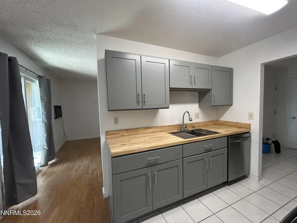 3855 Leonesio Reno NV 89512