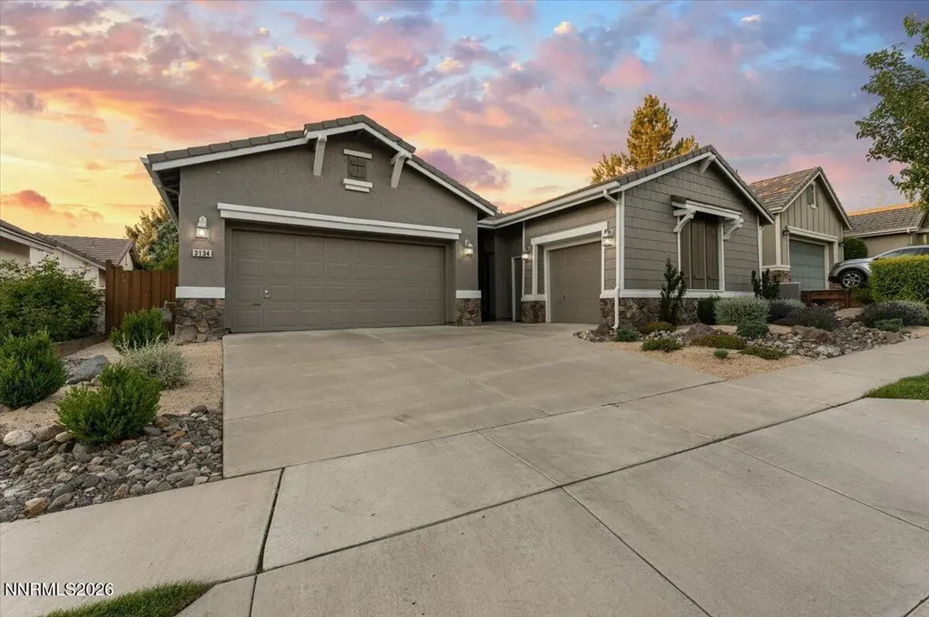 3134 Ten Mile Sparks NV 89436