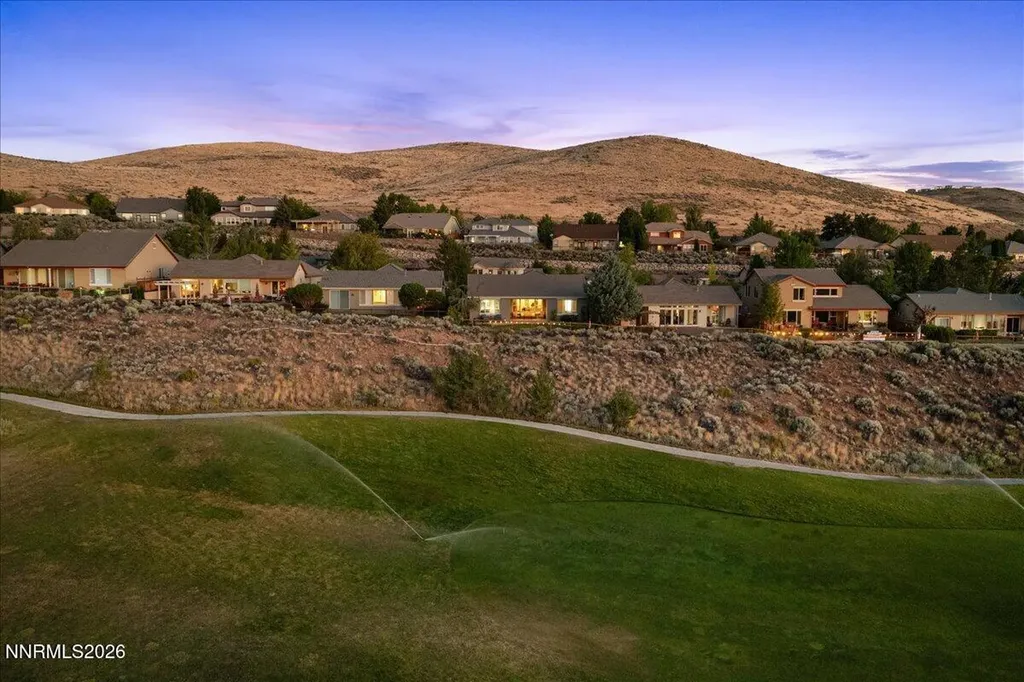 3134 Ten Mile Sparks NV 89436