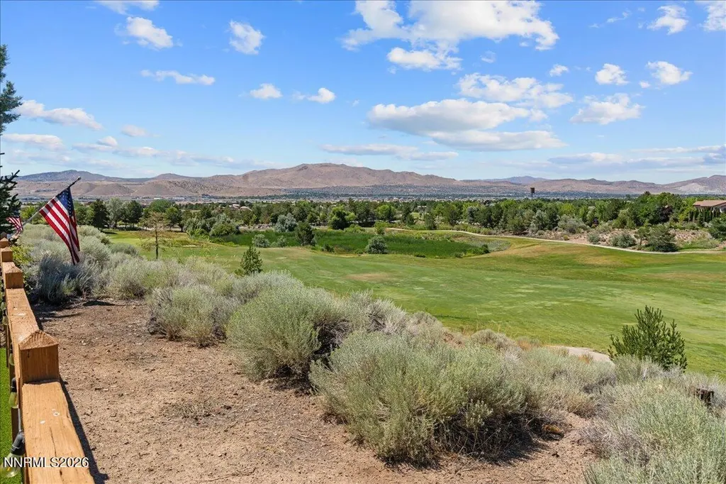 3134 Ten Mile Sparks NV 89436