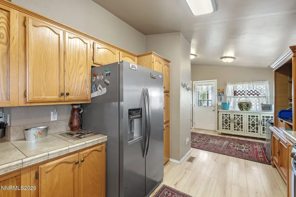 4790 Skyline Silver Springs NV 89429