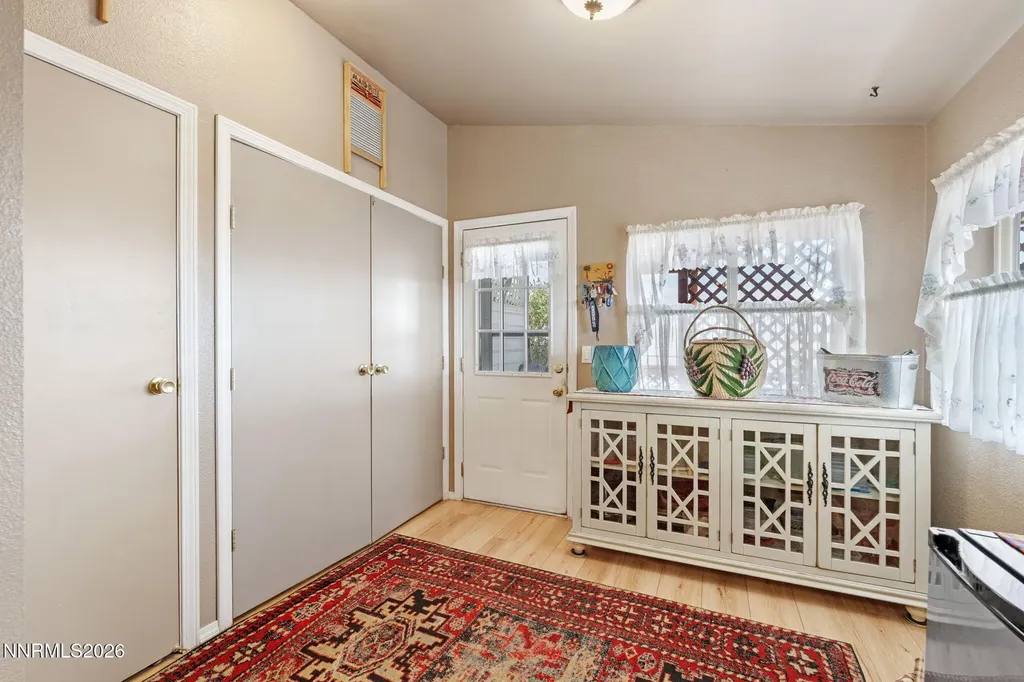 4790 Skyline Silver Springs NV 89429