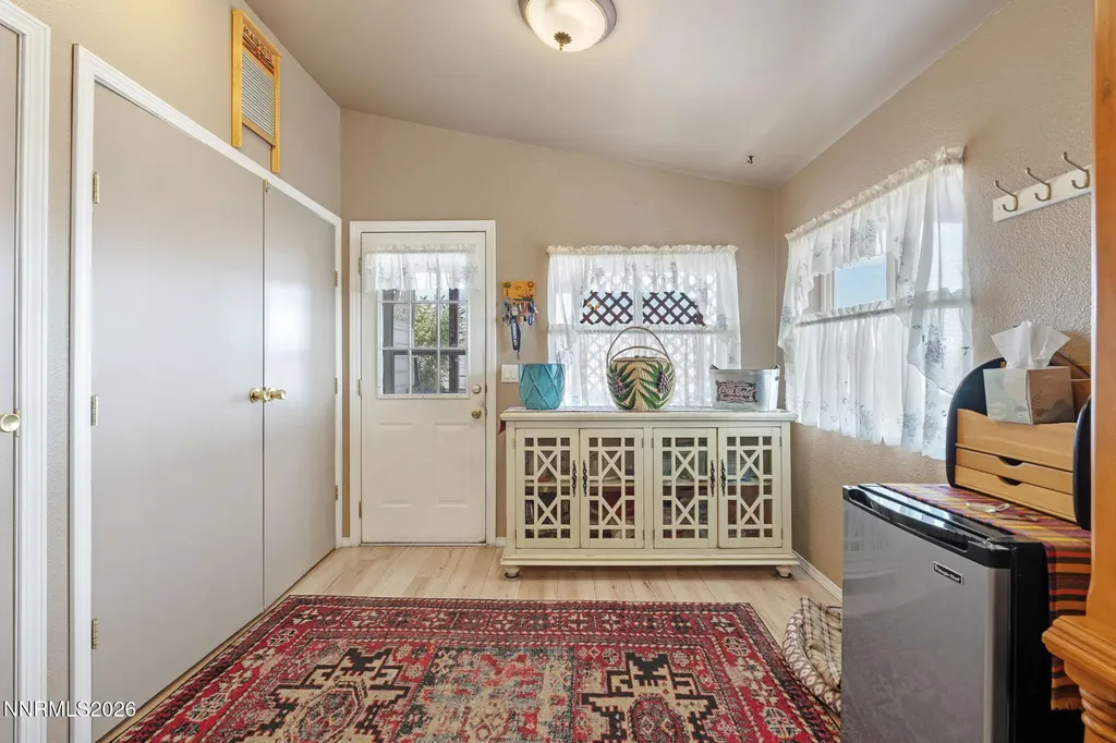 4790 Skyline Silver Springs NV 89429