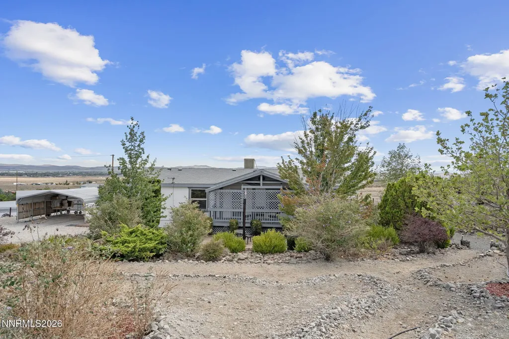 4790 Skyline Silver Springs NV 89429