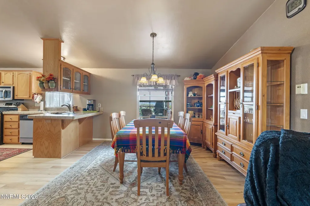4790 Skyline Silver Springs NV 89429