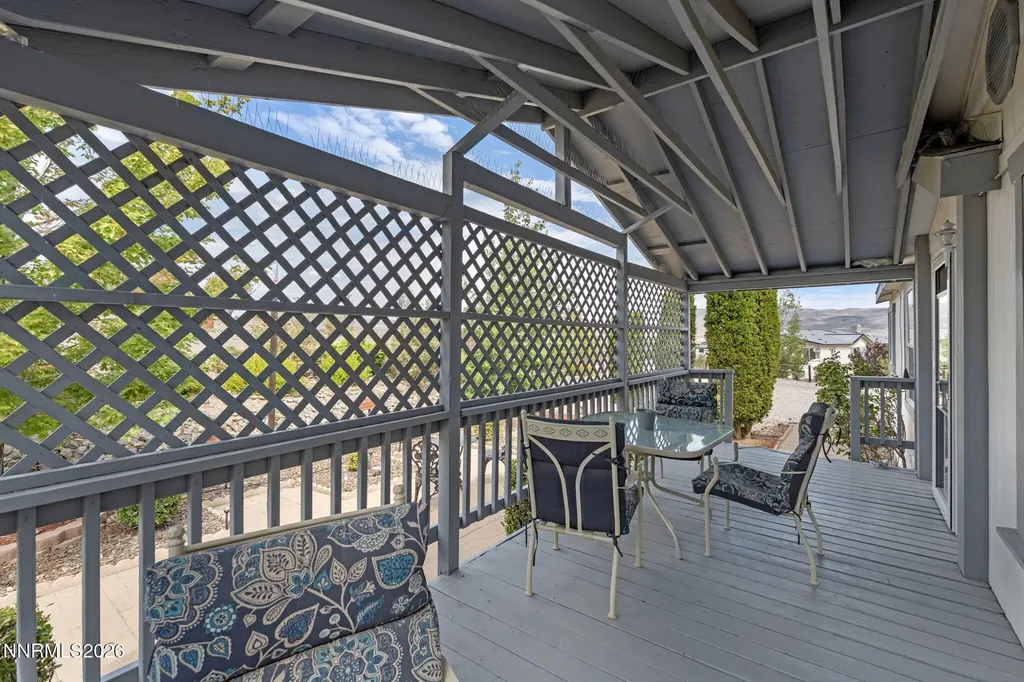 4790 Skyline Silver Springs NV 89429