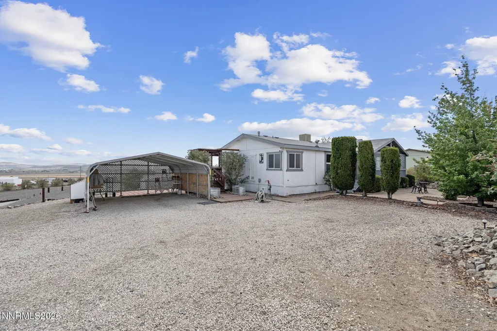 4790 Skyline Silver Springs NV 89429