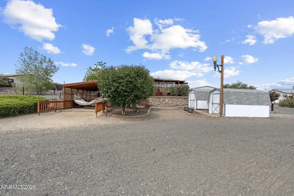 4790 Skyline Silver Springs NV 89429
