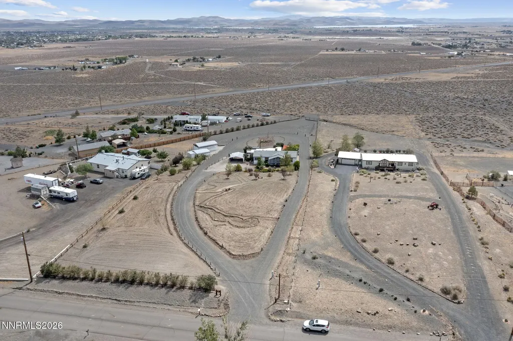 4790 Skyline Silver Springs NV 89429