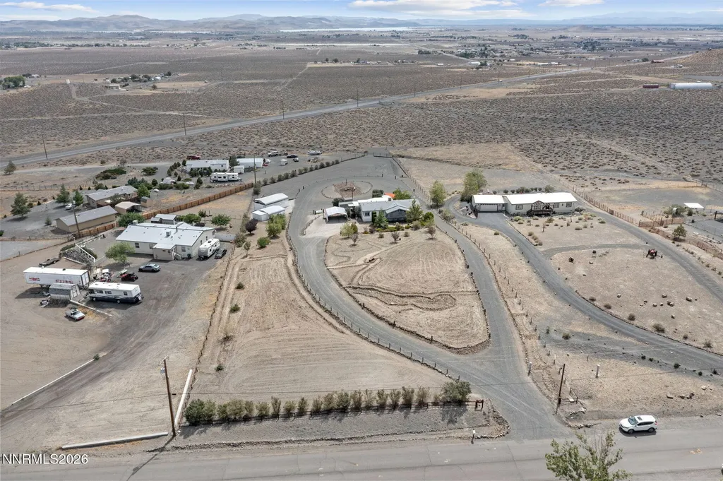 4790 Skyline Silver Springs NV 89429