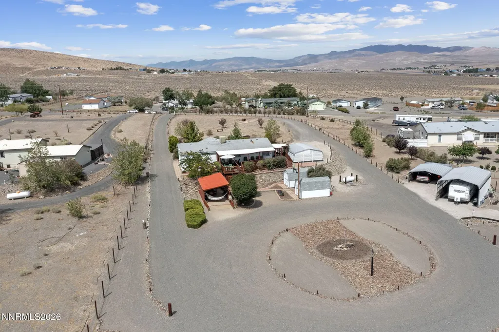4790 Skyline Silver Springs NV 89429