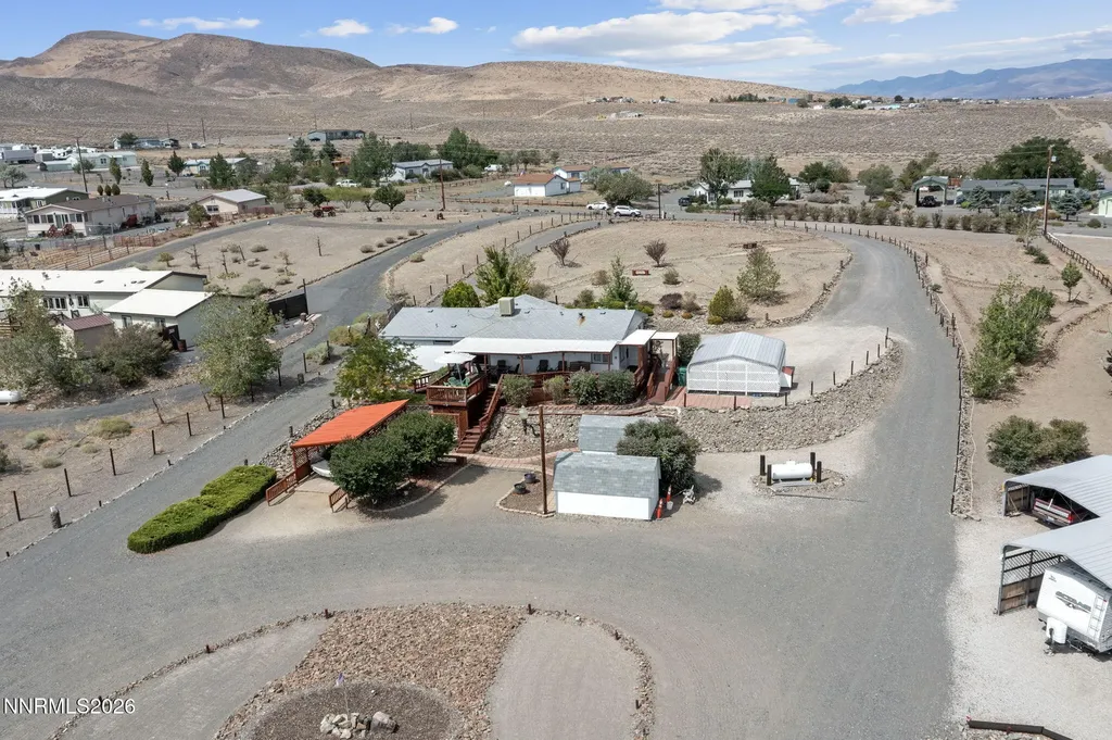 4790 Skyline Silver Springs NV 89429