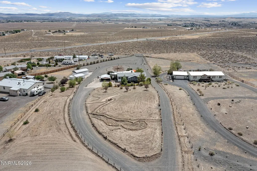 4790 Skyline Silver Springs NV 89429