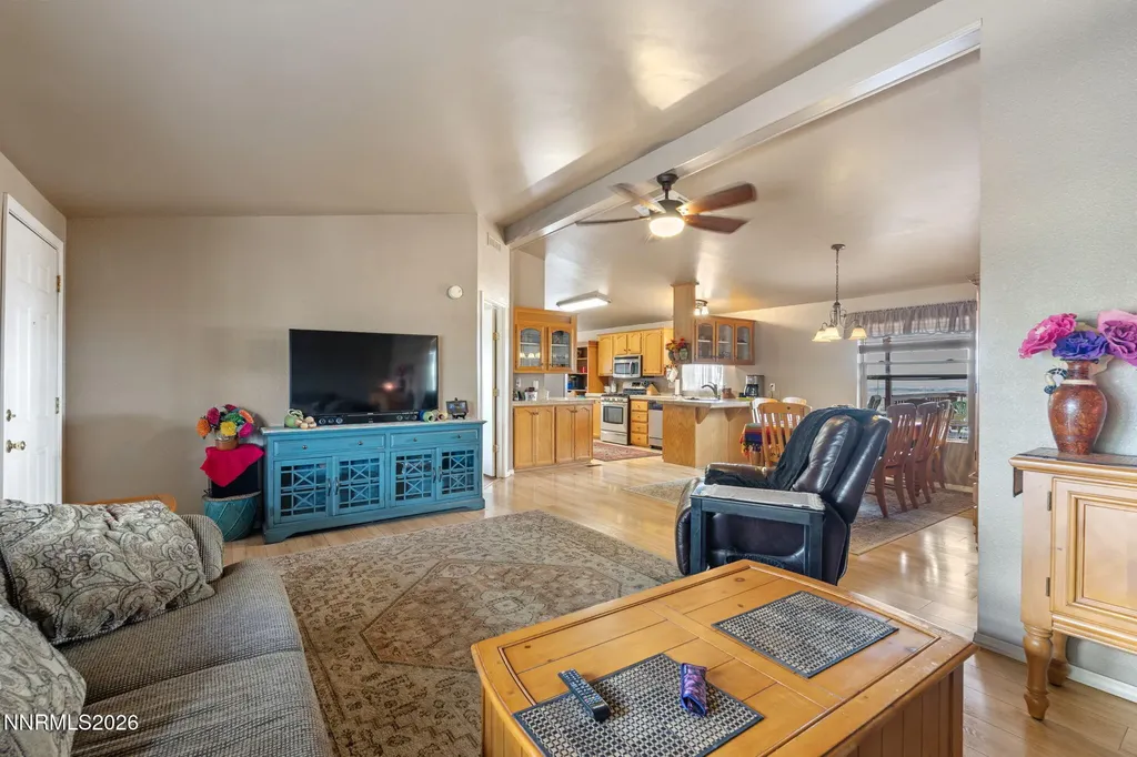 4790 Skyline Silver Springs NV 89429