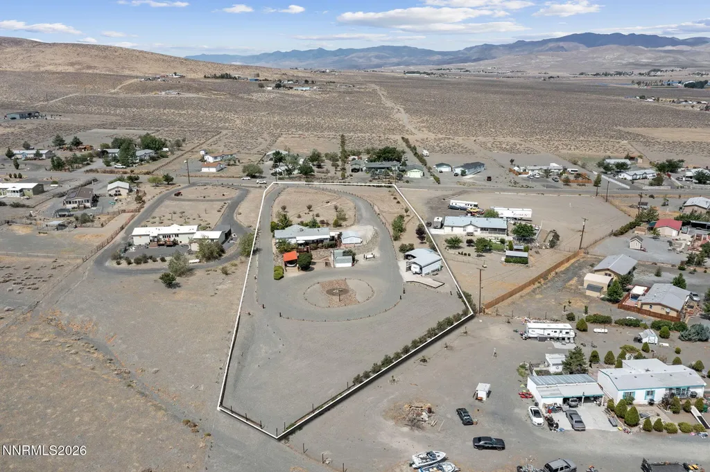 4790 Skyline Silver Springs NV 89429