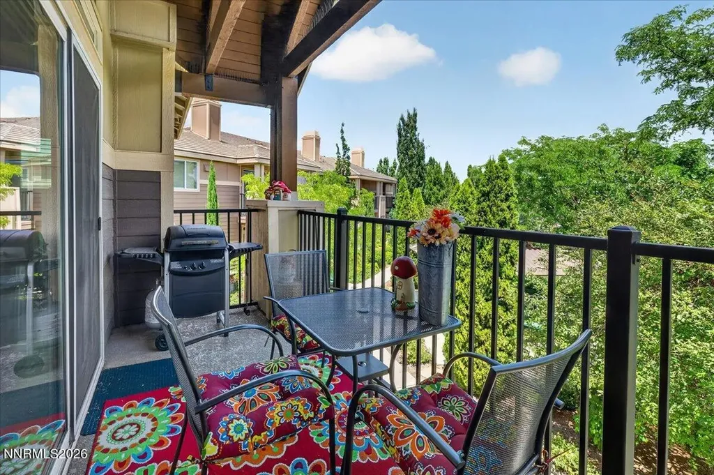 4872 Bougainvillea Sparks NV 89436
