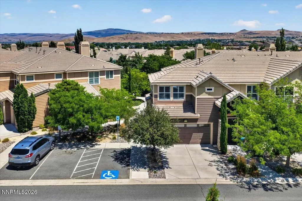 4872 Bougainvillea Sparks NV 89436