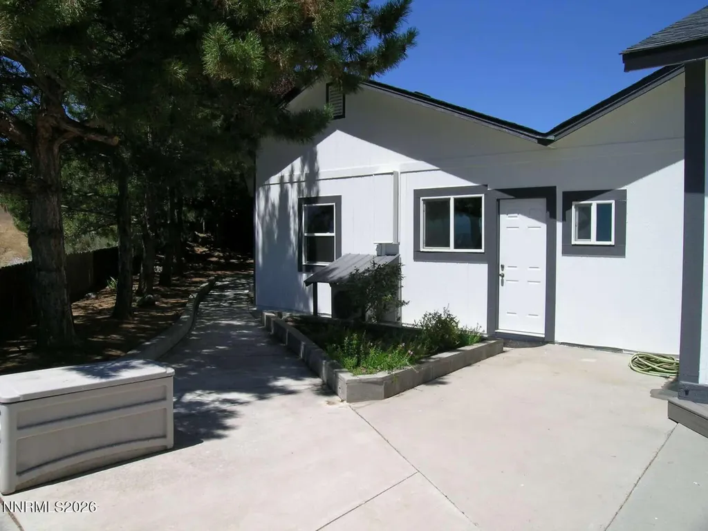893 Vista Park Carson City NV 89705