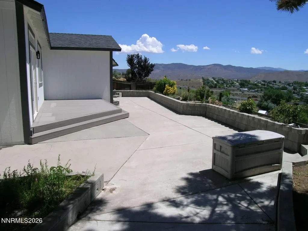 893 Vista Park Carson City NV 89705