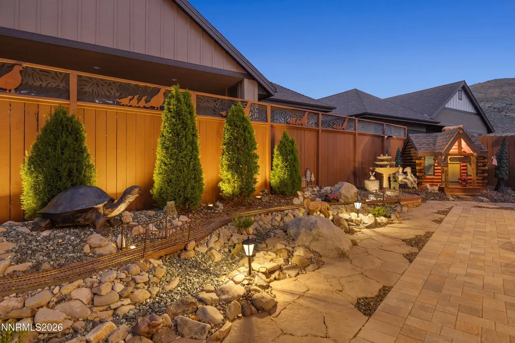 1463 Keenan Carson City NV 89703