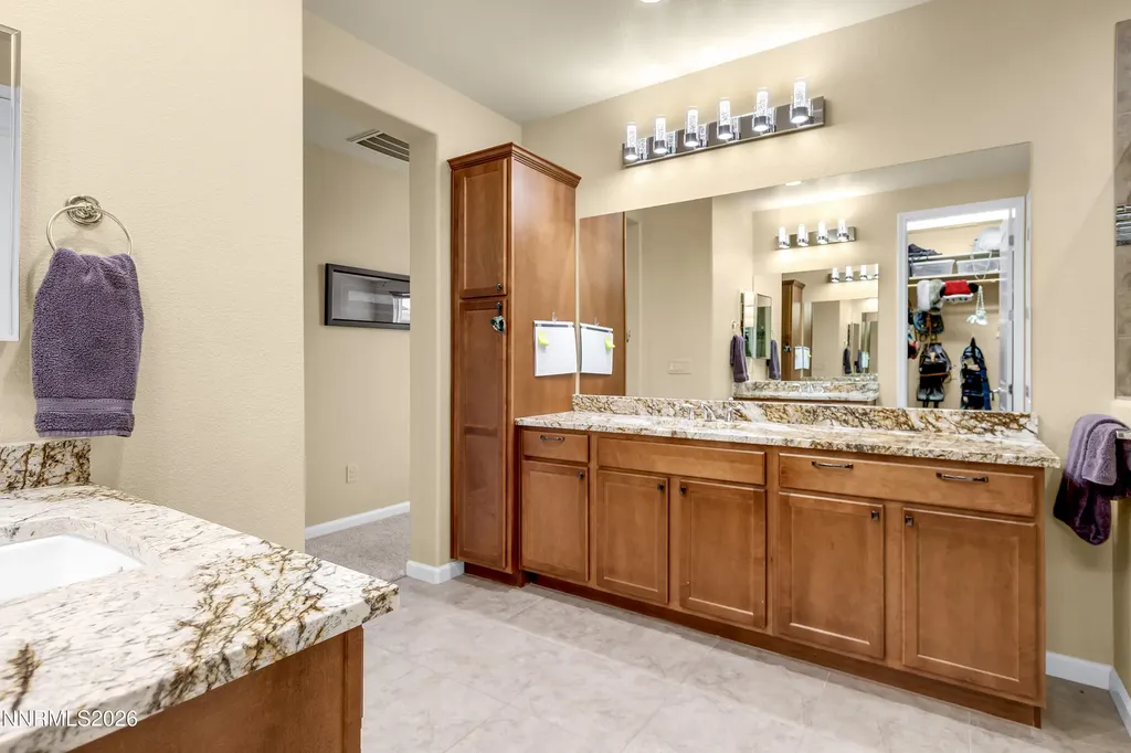 9582 Gazala Reno NV 89521