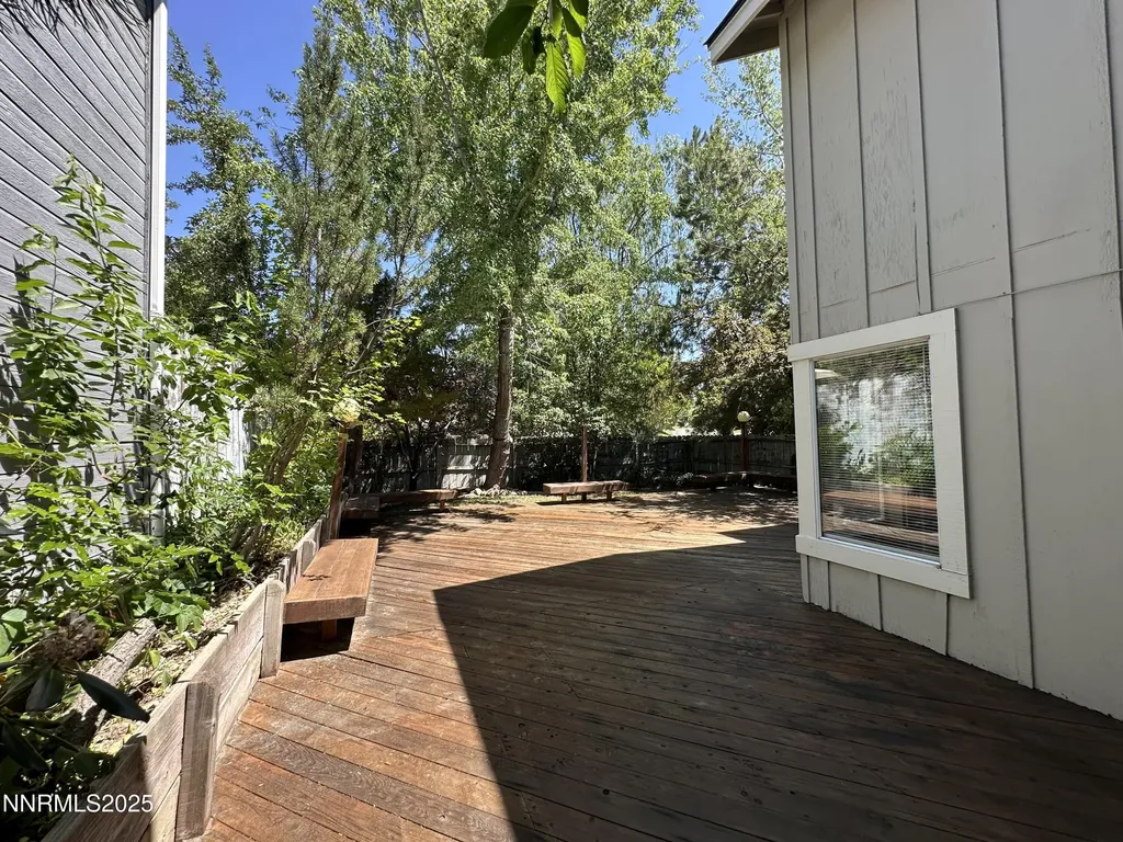 2635 Alpine Creek Reno NV 89519