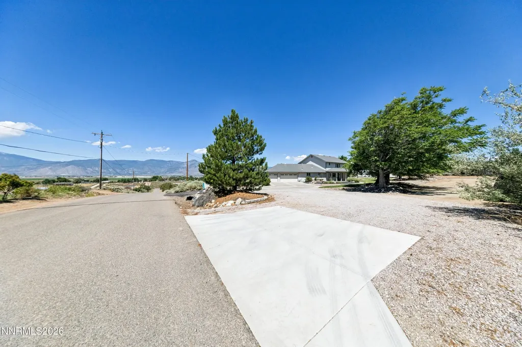 1680 Toni Minden NV 89423