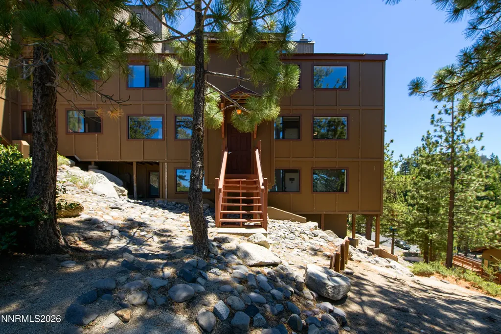 759 Boulder Stateline NV 89449