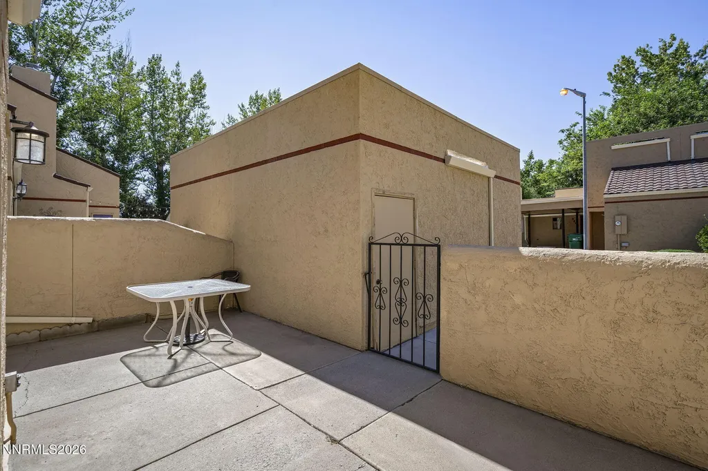 8820 Dixon Reno NV 89511