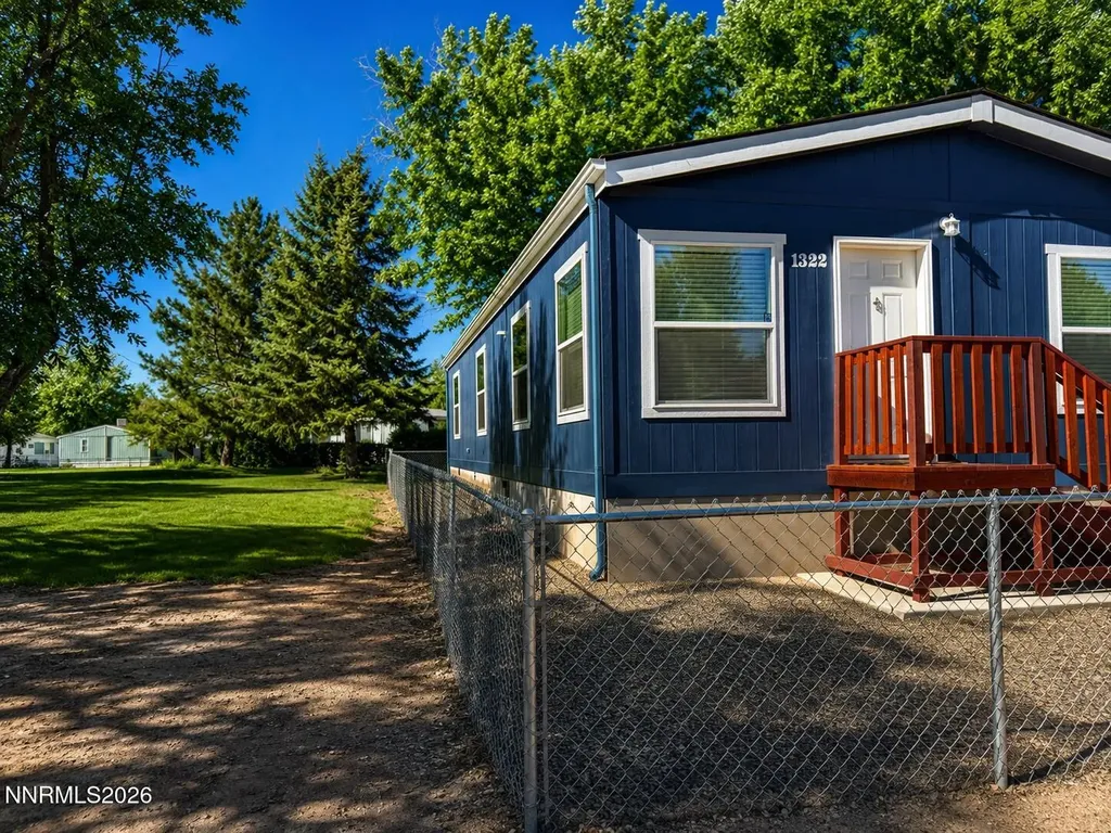 1322 Kingslane Gardnerville NV 89410