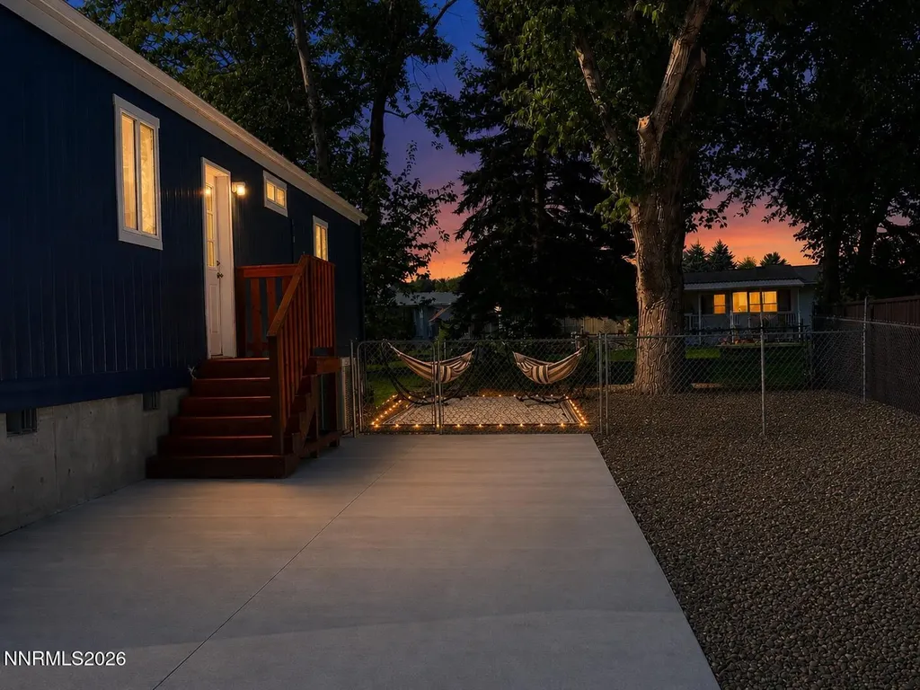 1322 Kingslane Gardnerville NV 89410