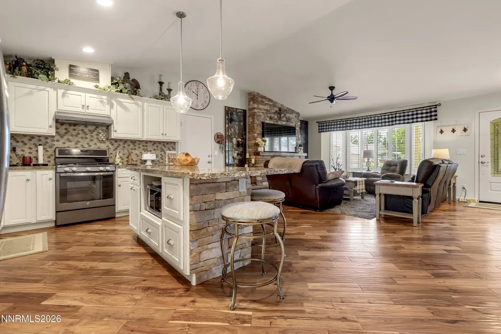 6446 David James Sparks NV 89436