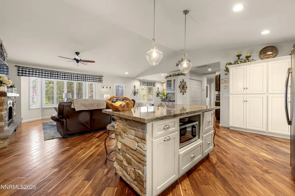 6446 David James Sparks NV 89436