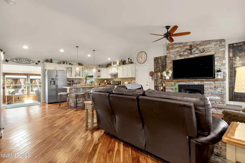 6446 David James Sparks NV 89436