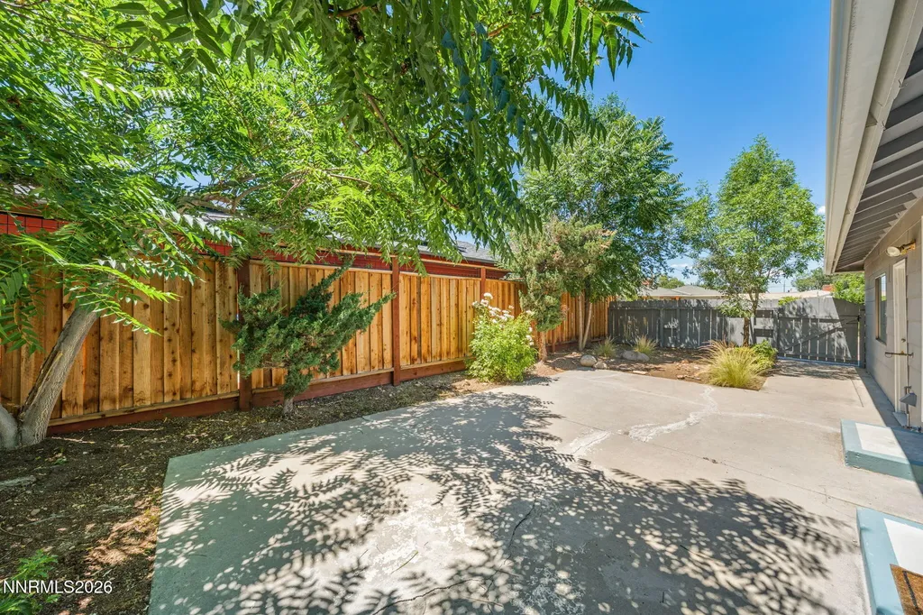 1945 Lakeside Reno NV 89509